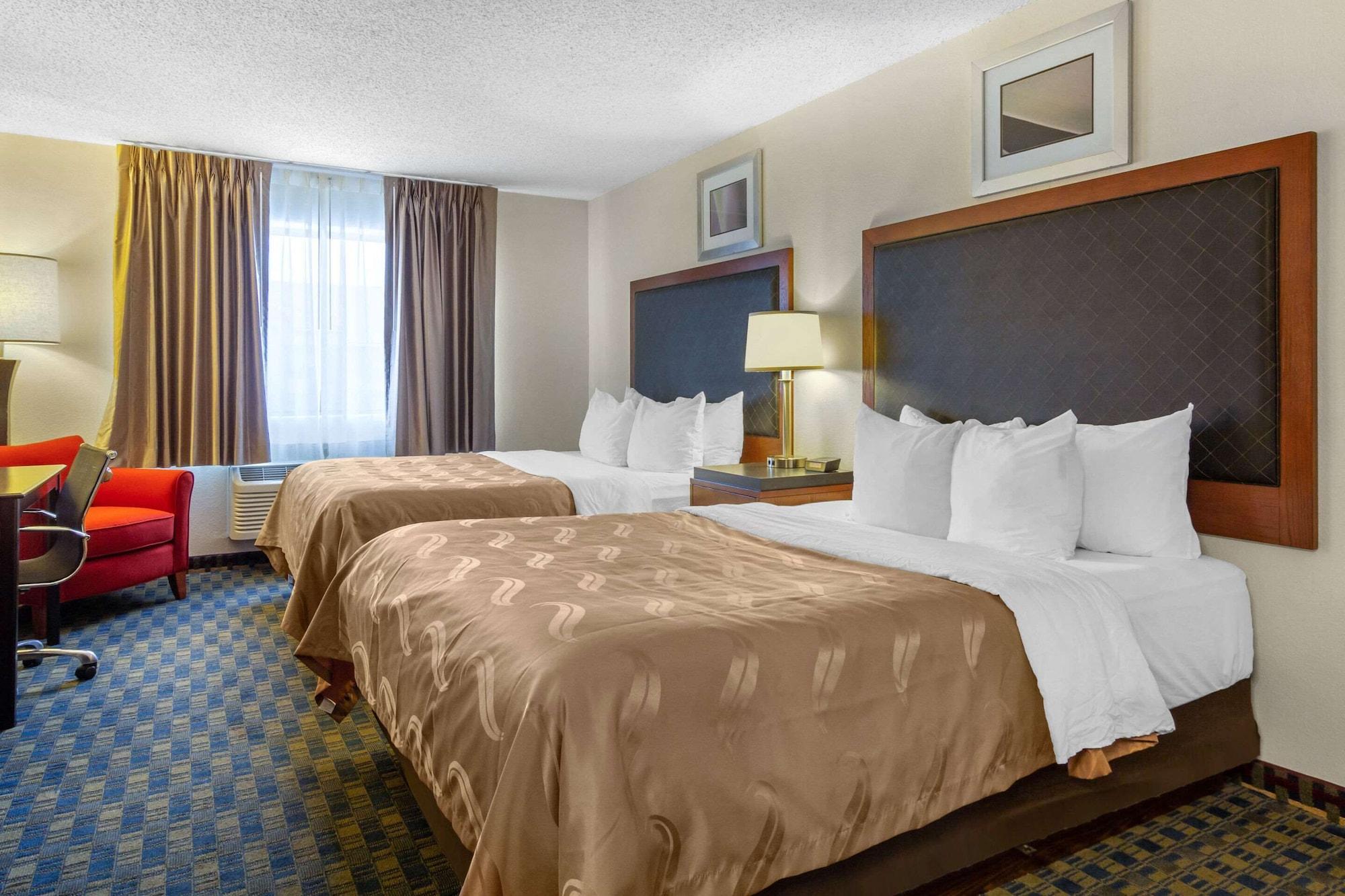Quality Inn & Suites Lakewood - Denver Southwest Ngoại thất bức ảnh