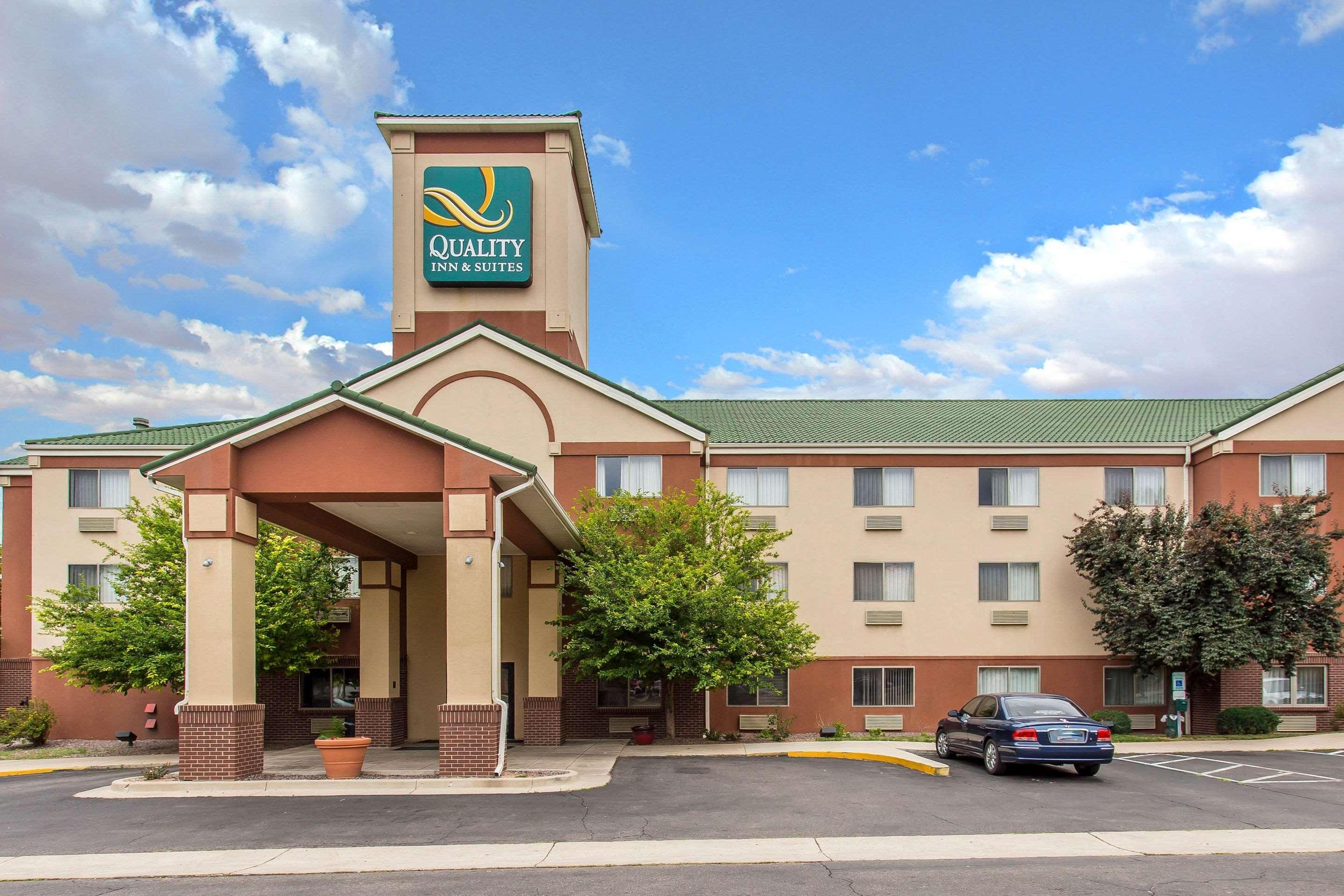 Quality Inn & Suites Lakewood - Denver Southwest Ngoại thất bức ảnh