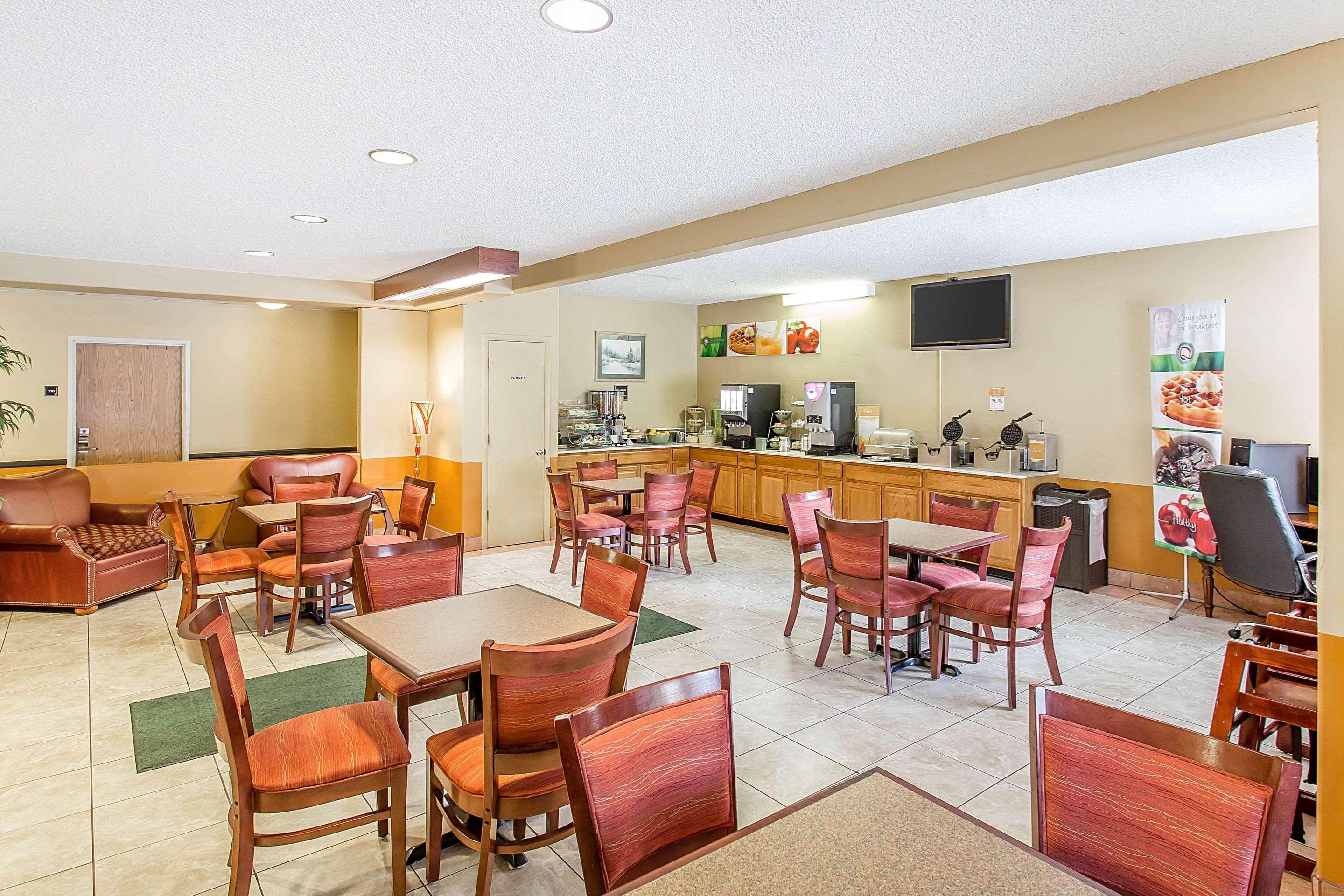 Quality Inn & Suites Lakewood - Denver Southwest Ngoại thất bức ảnh