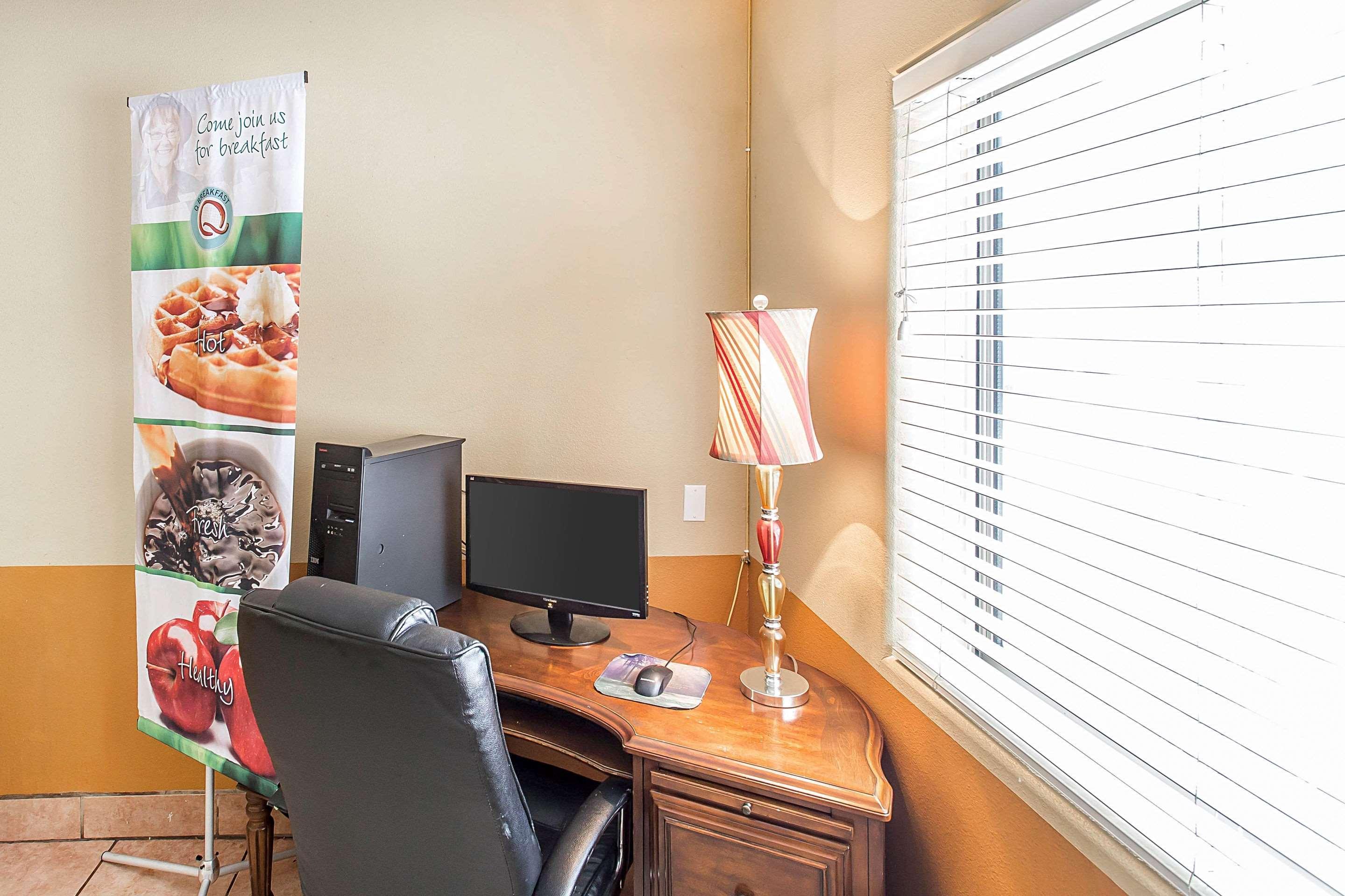 Quality Inn & Suites Lakewood - Denver Southwest Ngoại thất bức ảnh