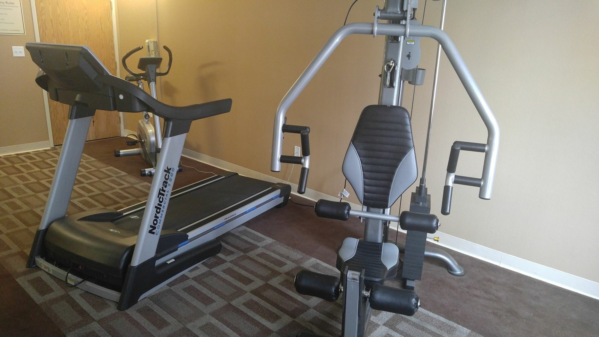 Quality Inn & Suites Lakewood - Denver Southwest Ngoại thất bức ảnh